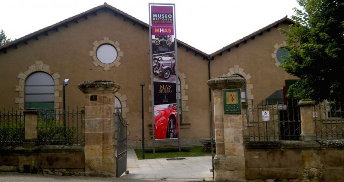 Museo de Historia de Automocion de salamanca 700x371