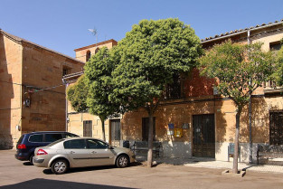La Vellés, Ayuntamiento
