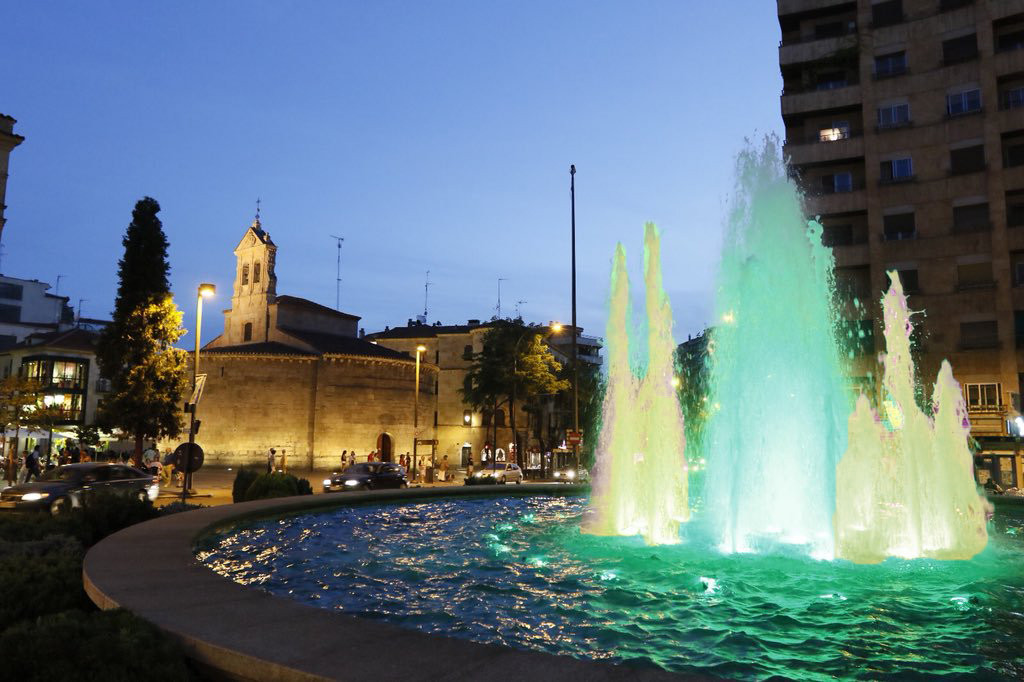 Fuente Puerta Zamora