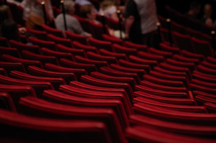 Theatre g5647c21d9 1920