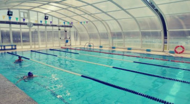Piscina 545x300